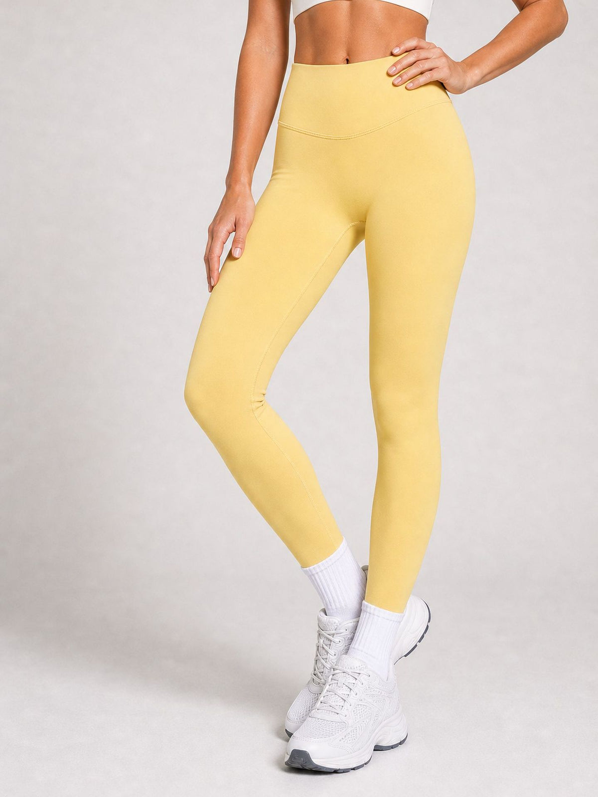 Kinetiv Women's High-Waist Quick-Dry Yoga Pants - Seamless Leggings